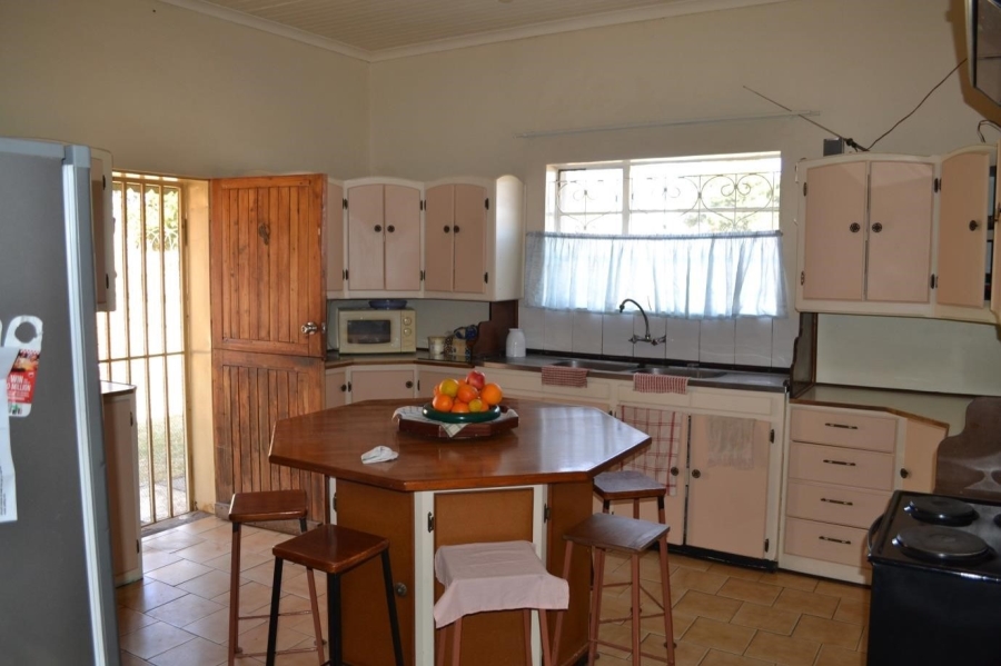 3 Bedroom Property for Sale in Theunissen Free State